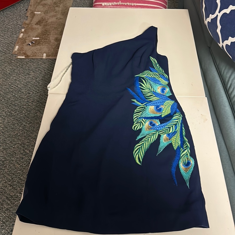 Never worn size 4